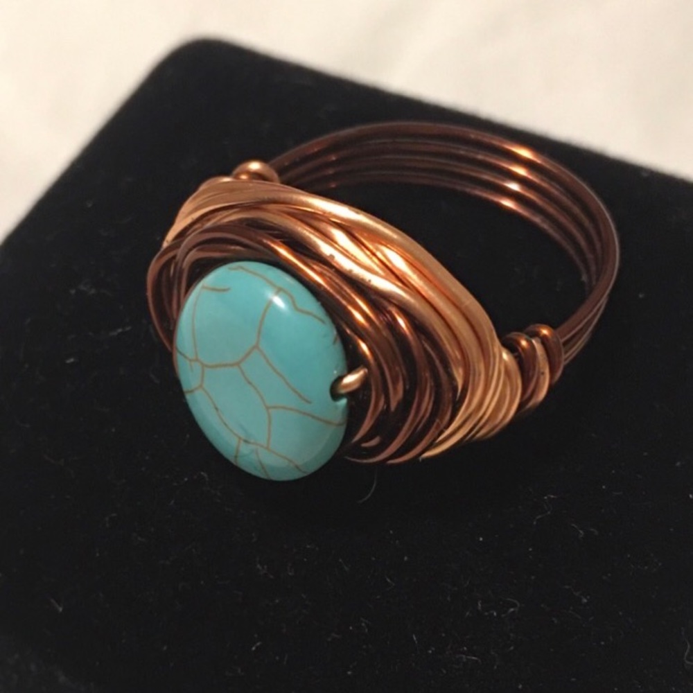 Wire wrapped ring. - Picture 3 of 5